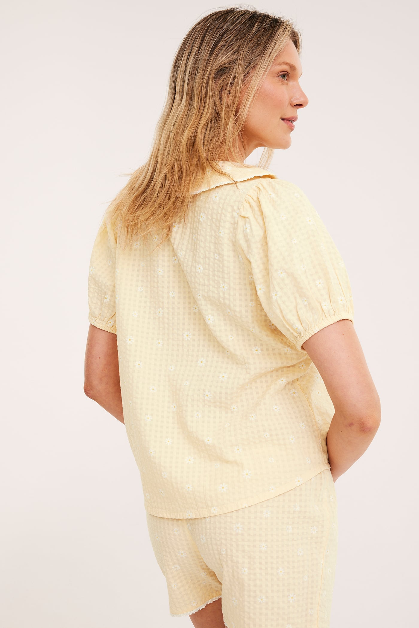 Light yellow