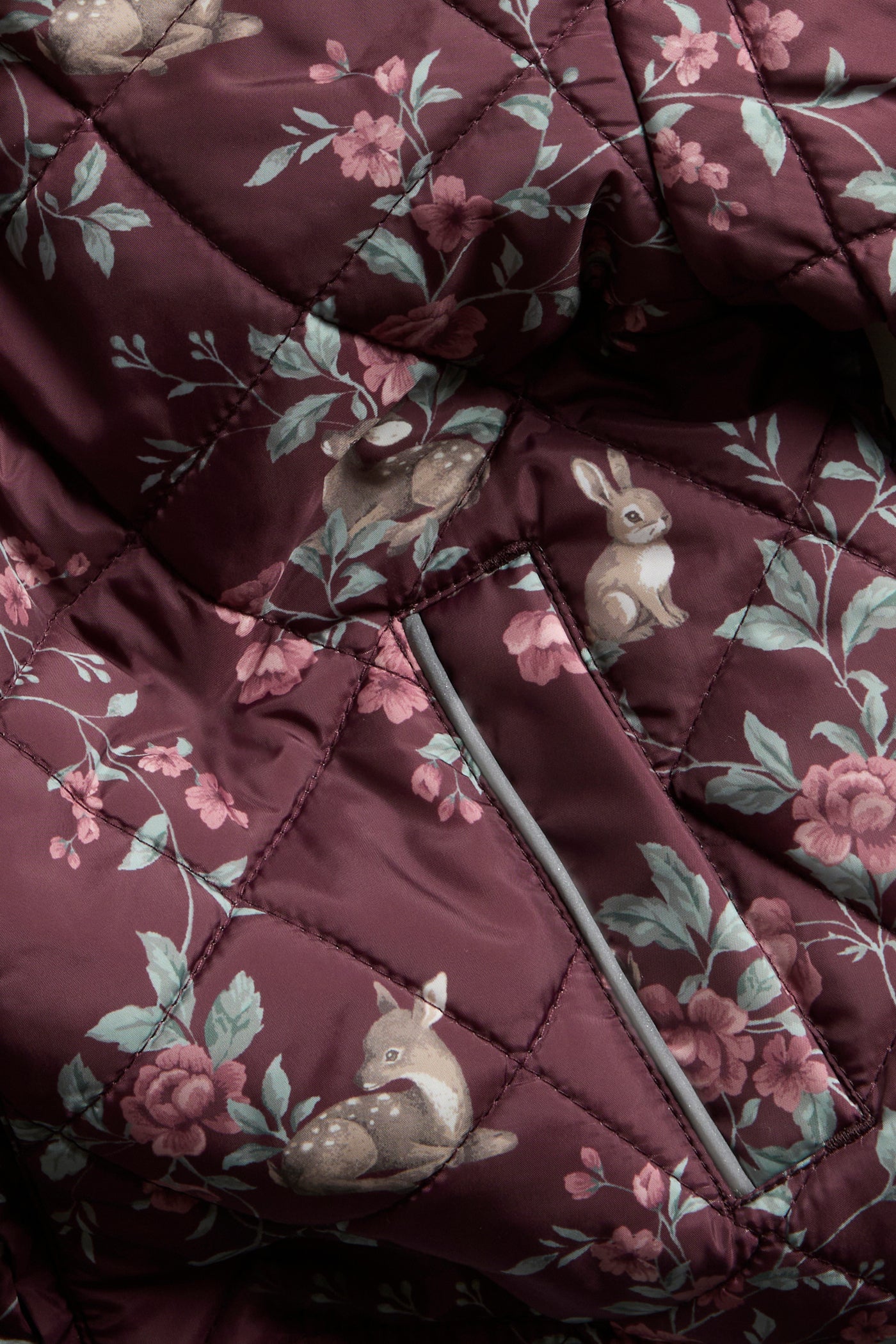 Wine red