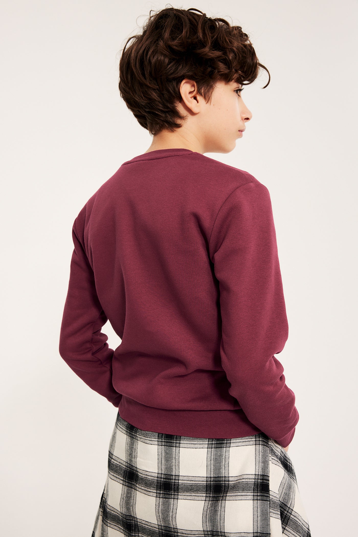 Wine red